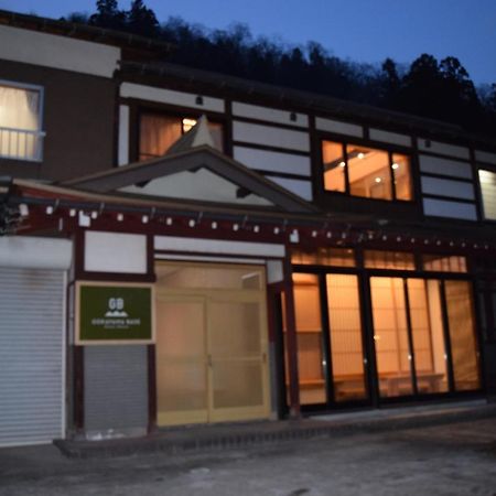 Hotel Gokayama Base Nanto Esterno foto